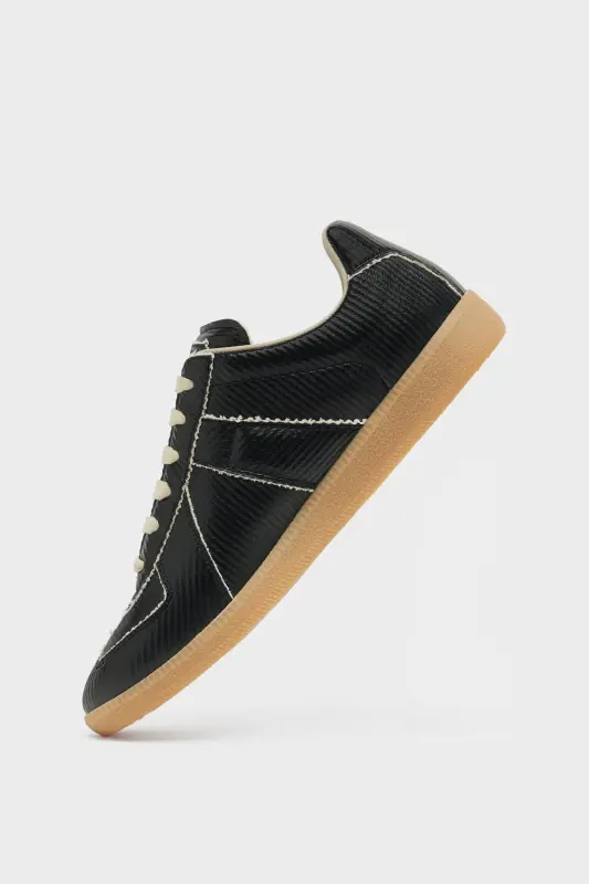 Maison Margiela Mens Black Replica Sneakers Black online